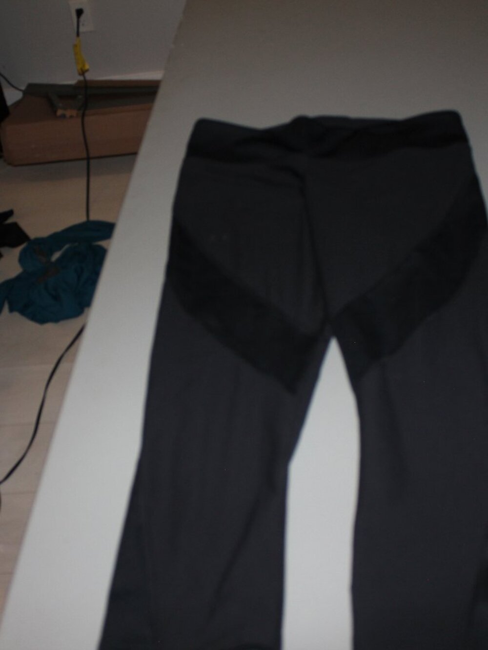 Black Under Armour Vanish Crop Size XL